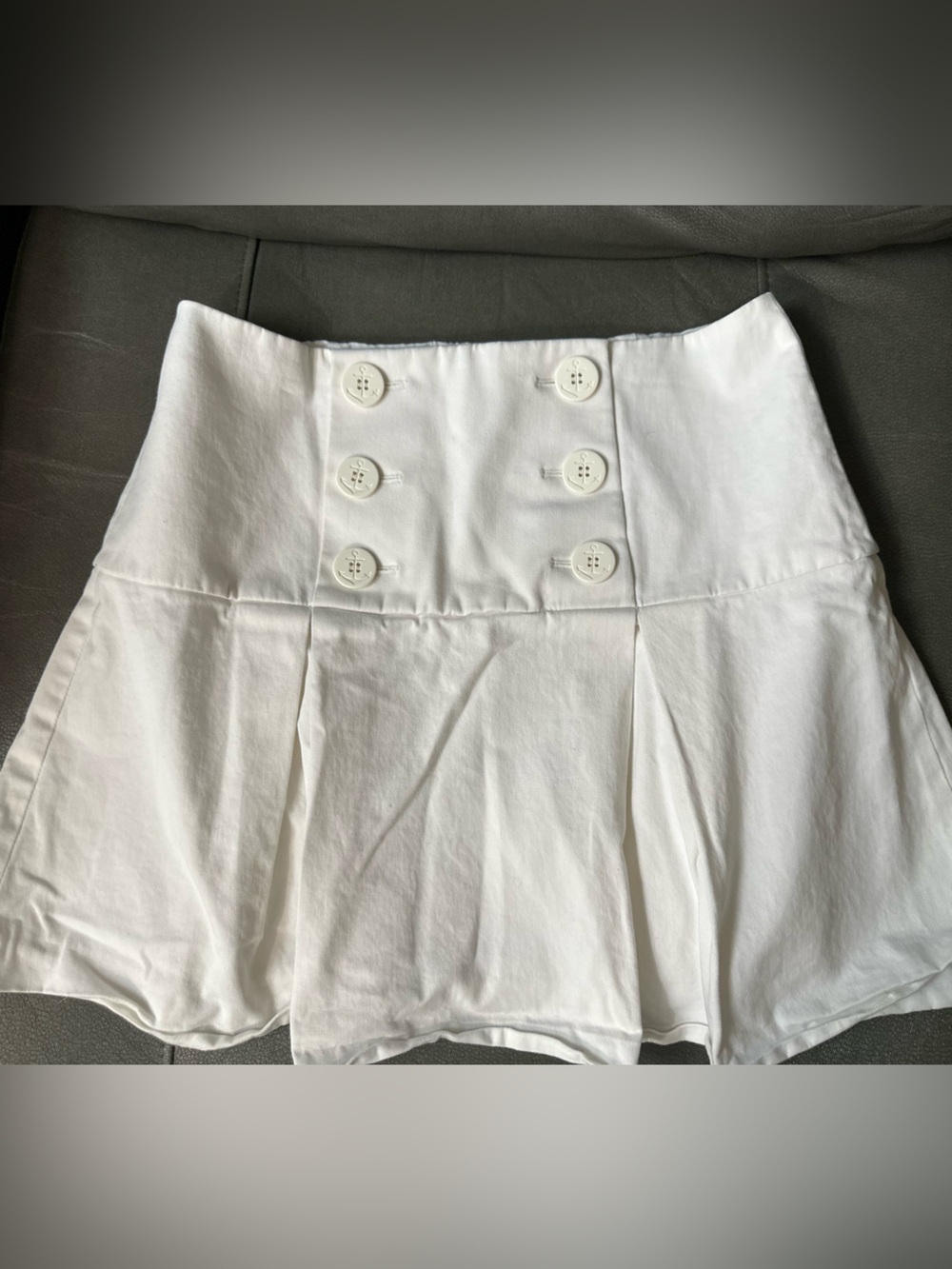 Red Valentino White Skirt with Nautical Buttons - Picture 3 of 10